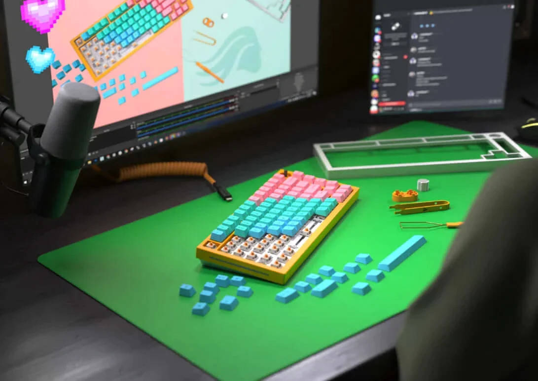 Glorious XXL Chroma Key Extended Gaming Mousepad, Chroma Key Color For Green Screen Effects, 18 x 36", Smooth and Durable Cloth, Anti-Slip Rubber Base, Stitched Edge, Green | GLO-MP-GS - Desert Games