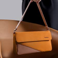 Tomtoc TheHer-A0203 Switch Daily Bag - Orange - Desert Games