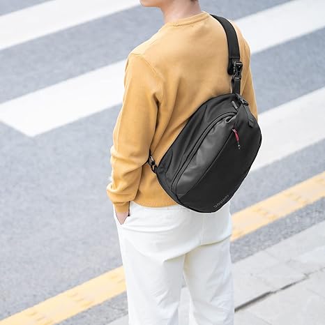 Tomtoc Carrying Bag for Meta/Oculus Quest 2/3/Quest Pro Travel Shoulder Sling Backpack - Desert Games